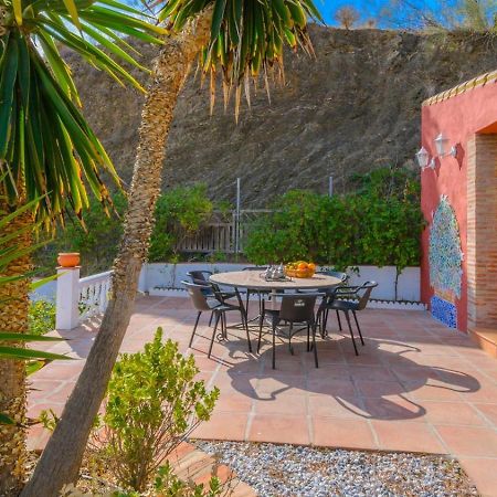 Casa Rocio Y Paloma Vinuela By Ruralidays Villa Exteriör bild