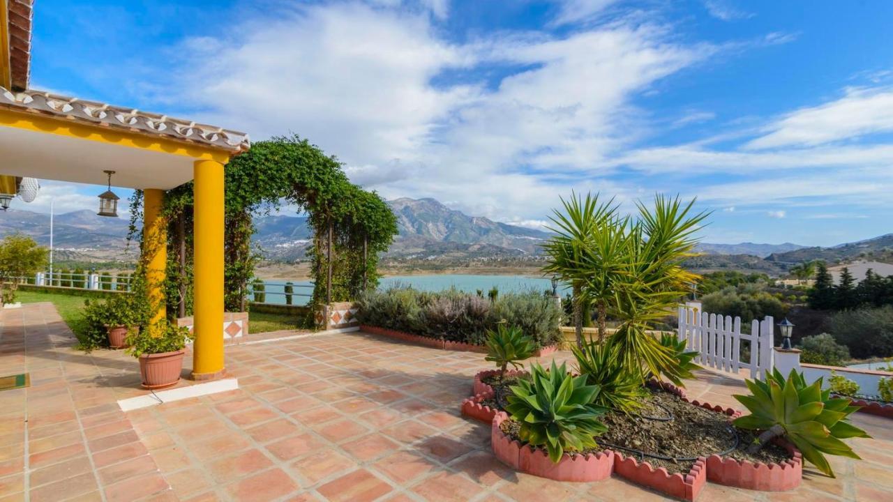 Casa Rocio Y Paloma Vinuela By Ruralidays Villa Exteriör bild